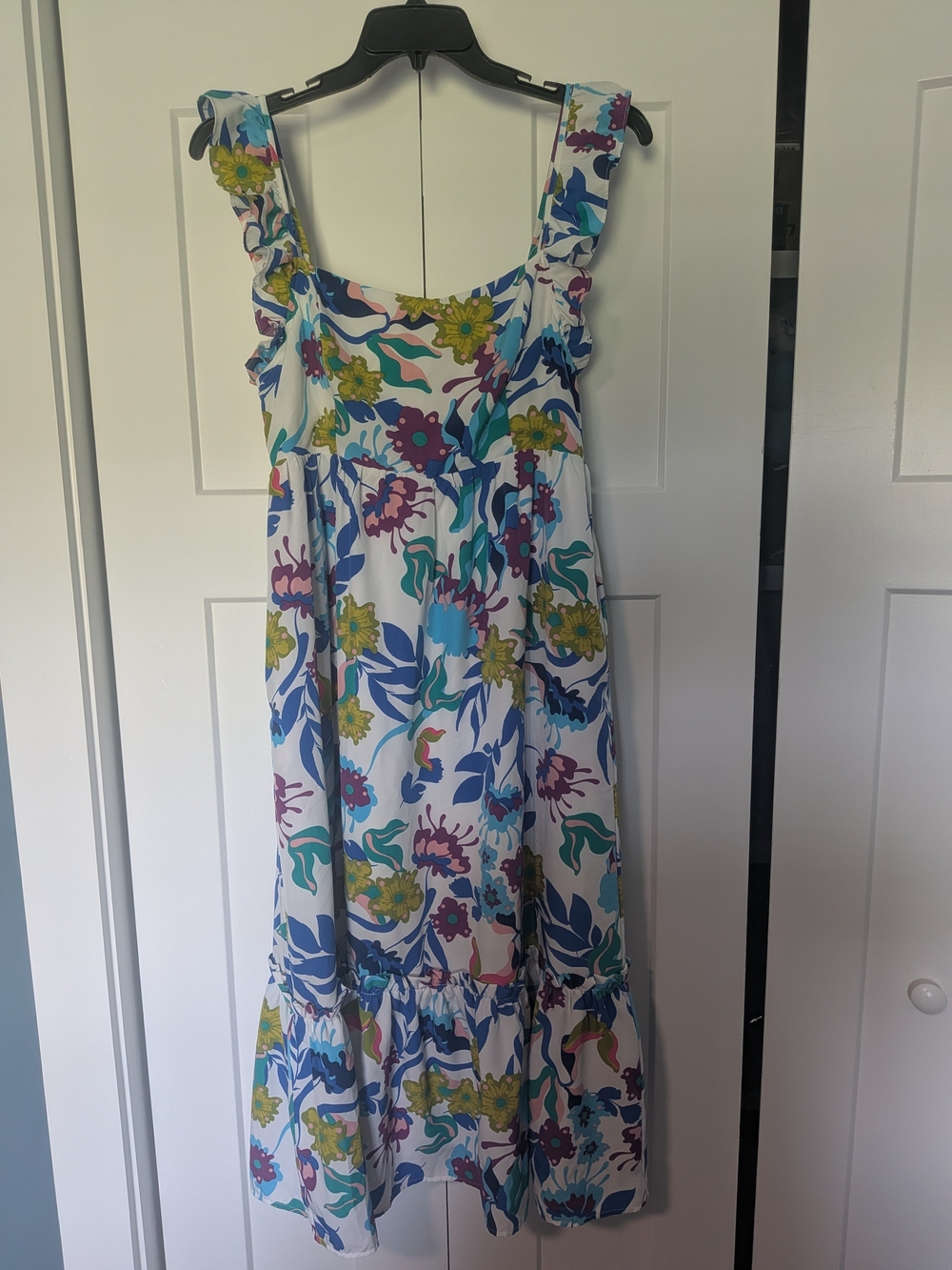Women's ee:some Ruffled Scoop Neck Floral Dress Size S 16" Pit To Pit